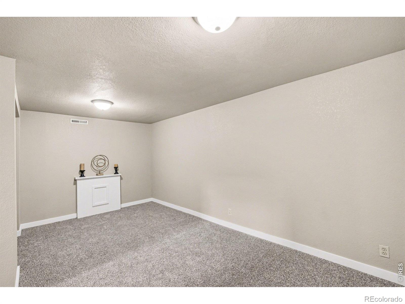 MLS Image #12 for 427  cheyenne avenue,eaton, Colorado