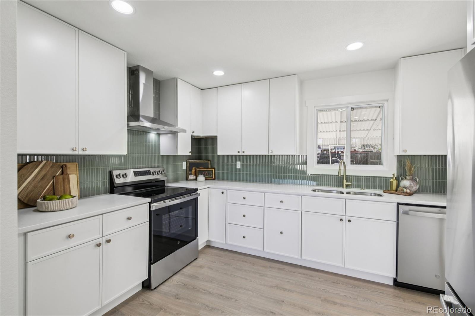 MLS Image #7 for 1215 s utica street,denver, Colorado