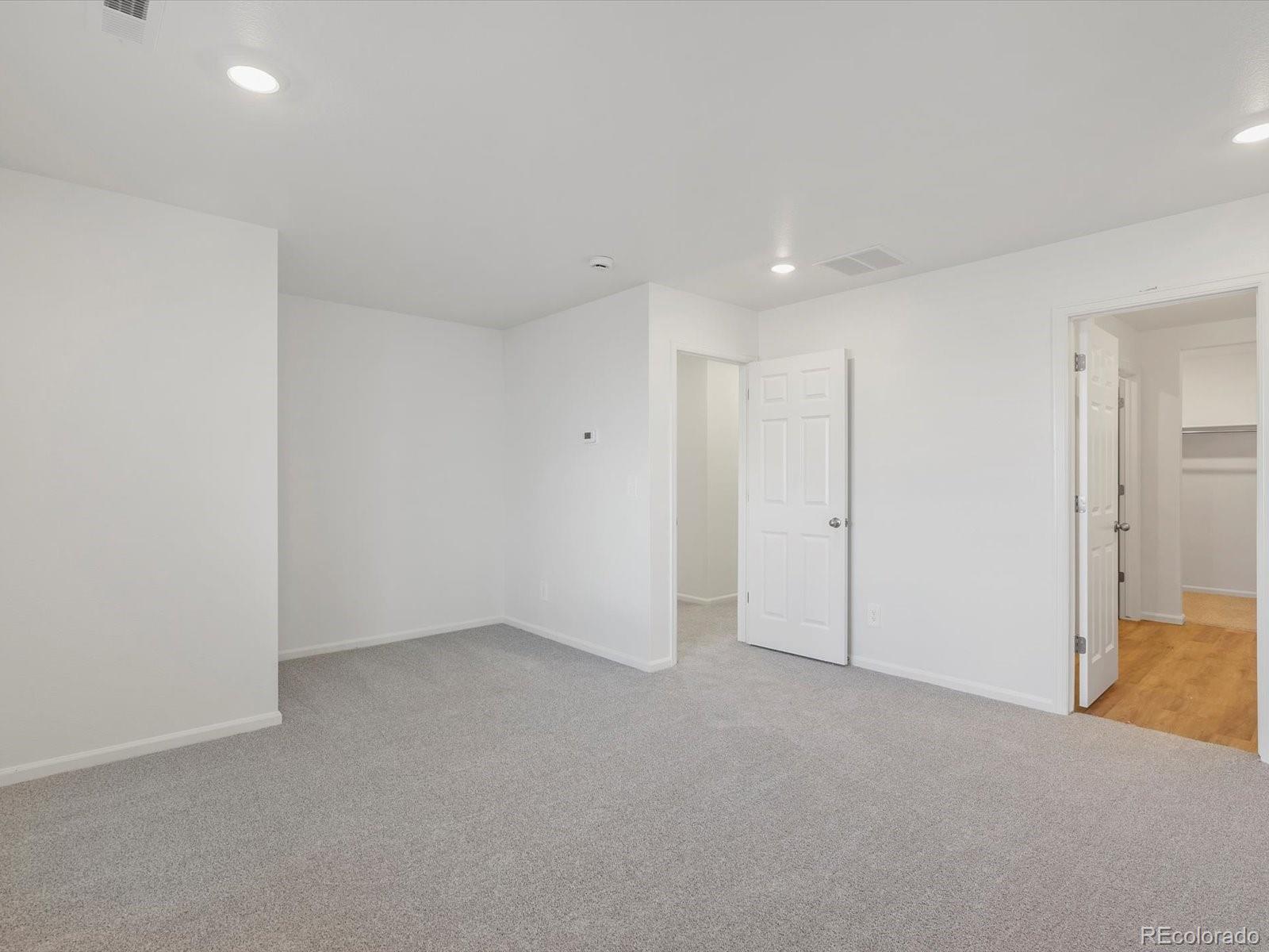 MLS Image #10 for 21256 e 65th drive,aurora, Colorado