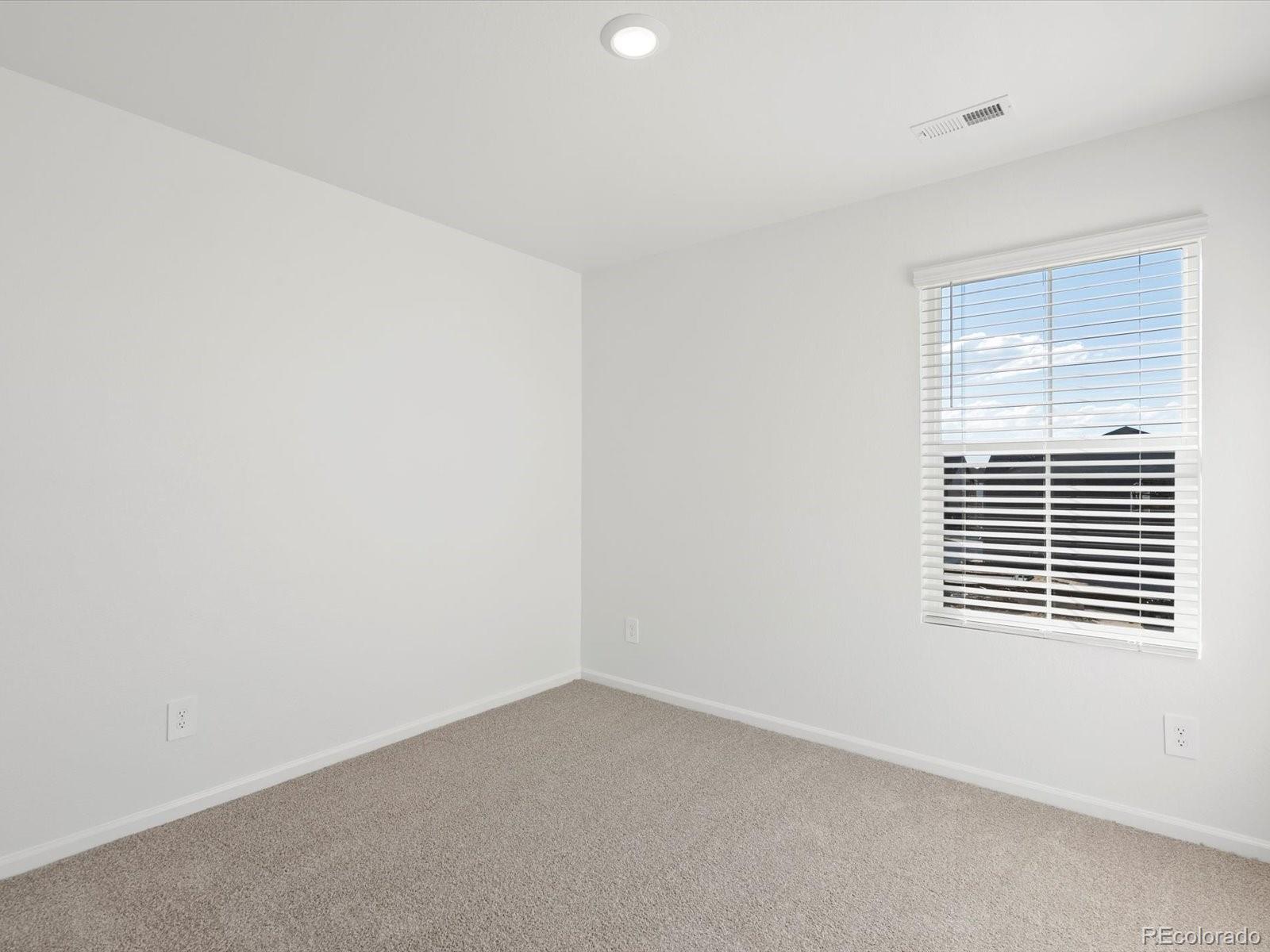 MLS Image #16 for 21256 e 65th drive,aurora, Colorado
