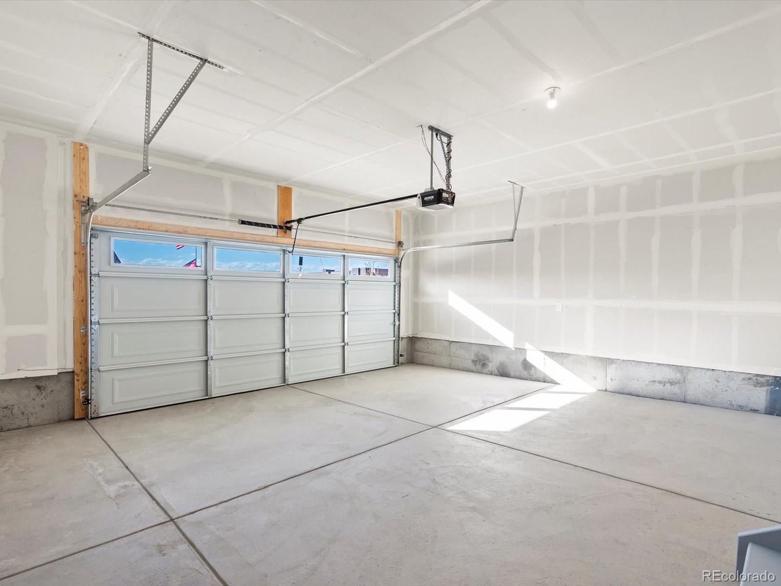 MLS Image #18 for 21256 e 65th drive,aurora, Colorado