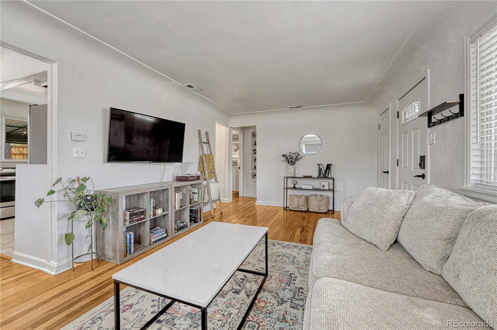 MLS Image #13 for 1111 s perry street,denver, Colorado