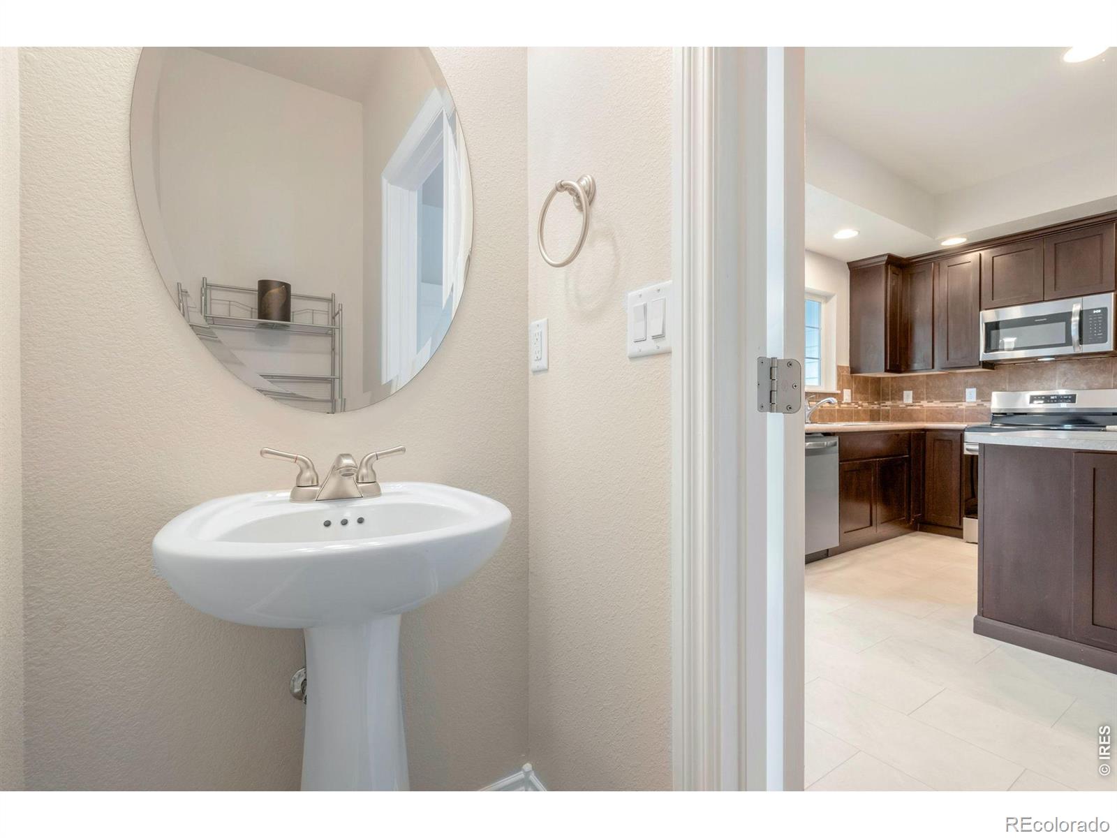 MLS Image #10 for 3826  rock creek drive,fort collins, Colorado