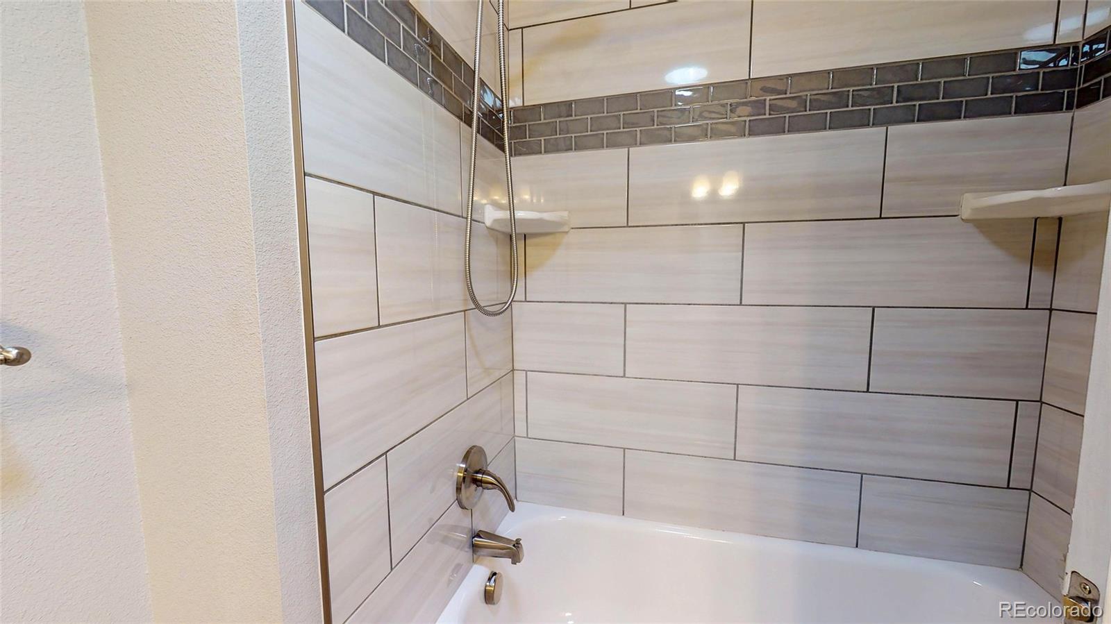 MLS Image #15 for 389 w caley drive,littleton, Colorado