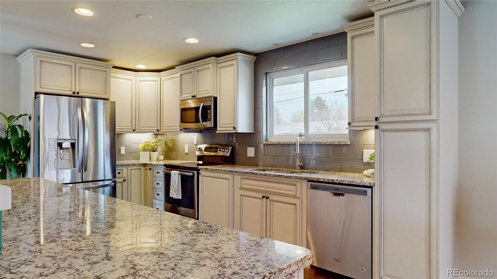 MLS Image #9 for 389 w caley drive,littleton, Colorado