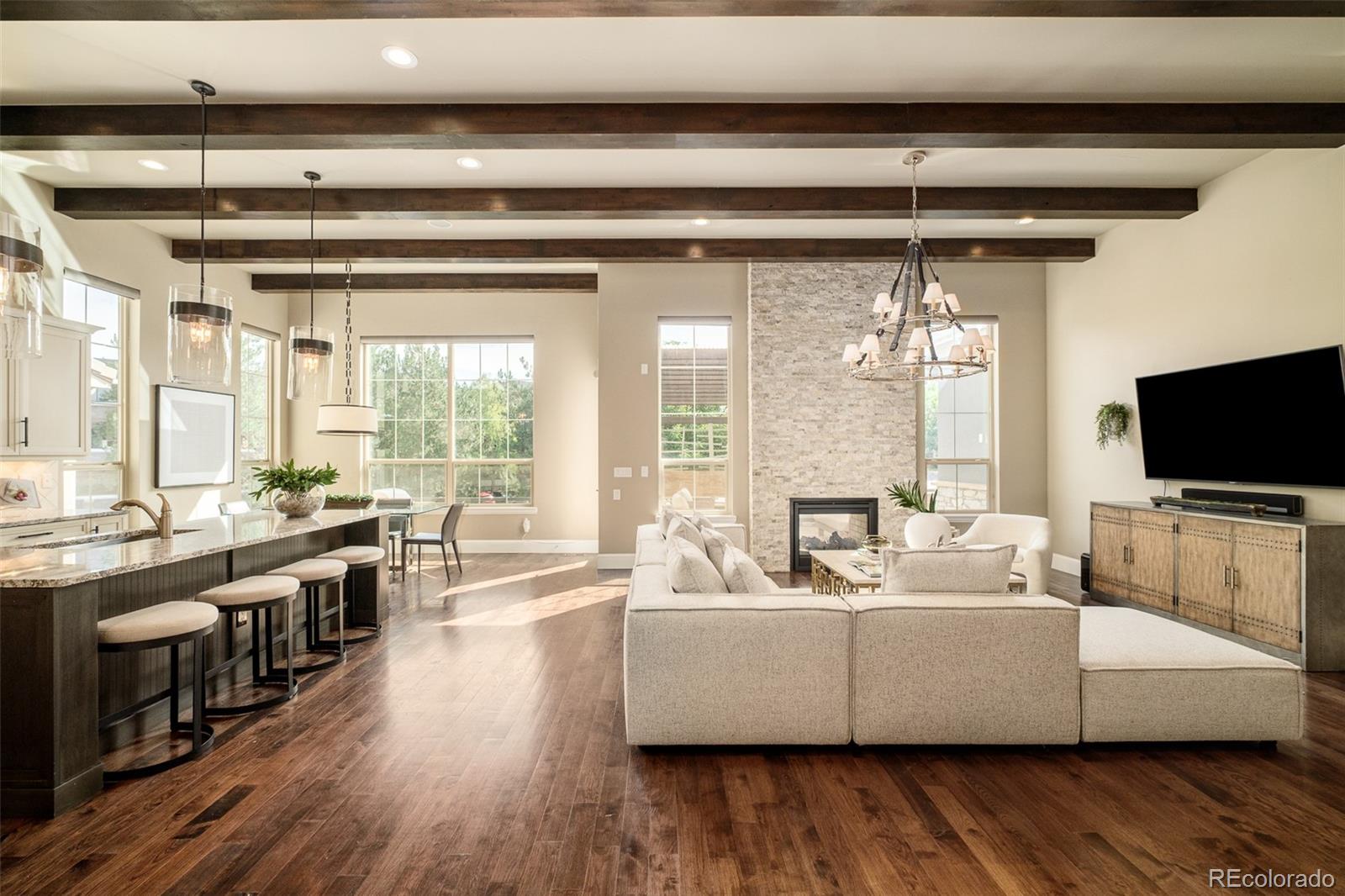 MLS Image #5 for 7056 e lake circle,centennial, Colorado