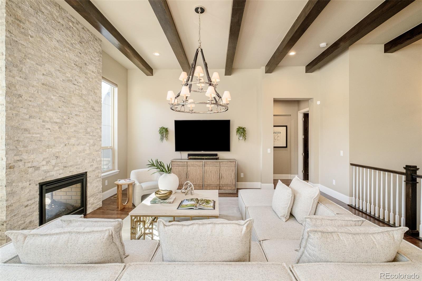 MLS Image #9 for 7056 e lake circle,centennial, Colorado