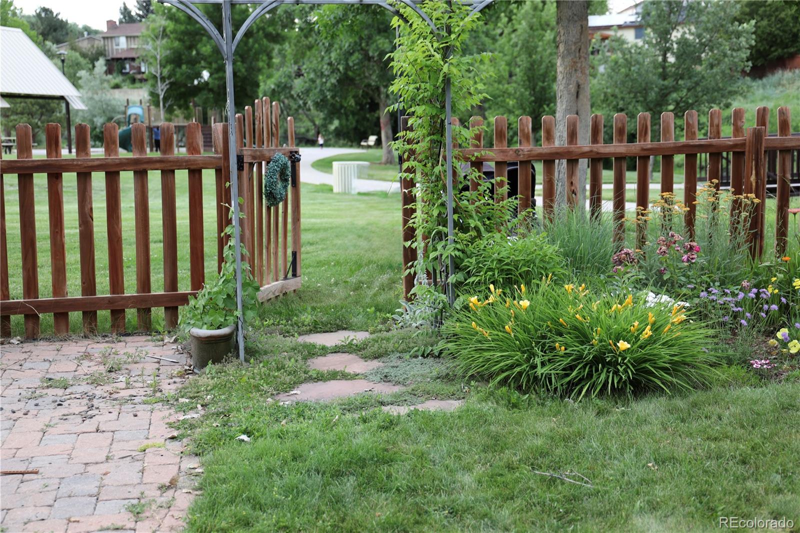 MLS Image #38 for 7278  union court,arvada, Colorado