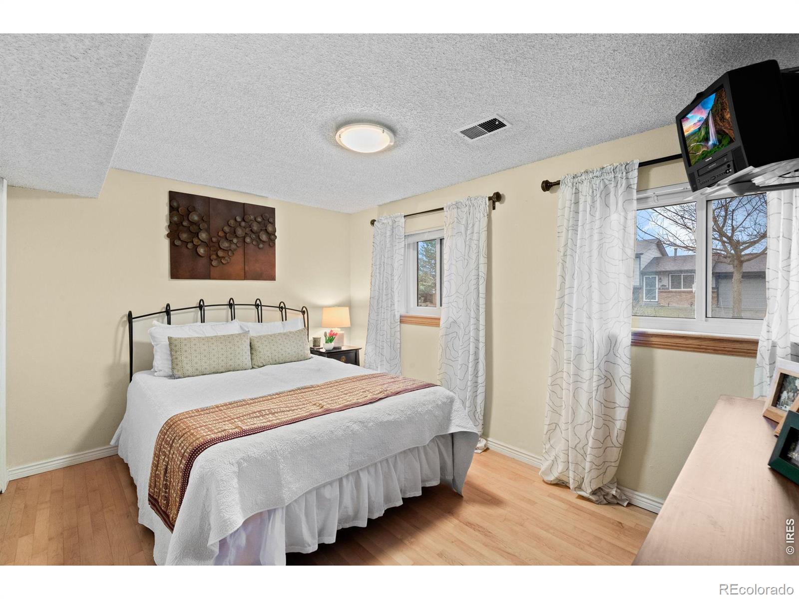 MLS Image #10 for 1788 s mobile street,aurora, Colorado