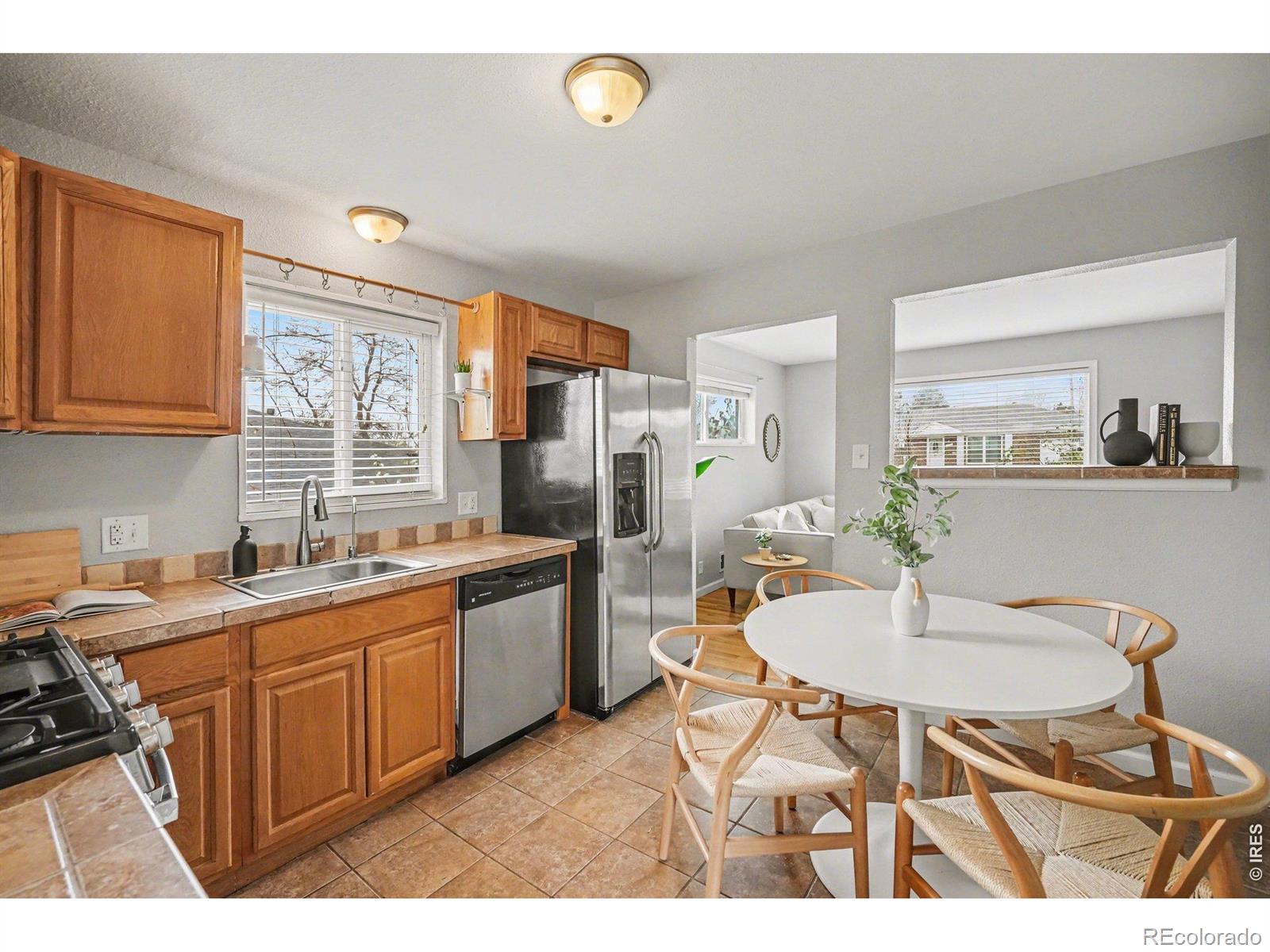 MLS Image #5 for 10710  larry drive,northglenn, Colorado