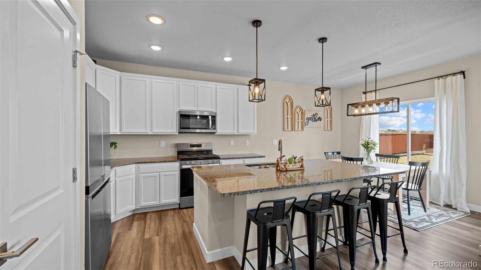 MLS Image #10 for 10727  rolling peaks drive,peyton, Colorado