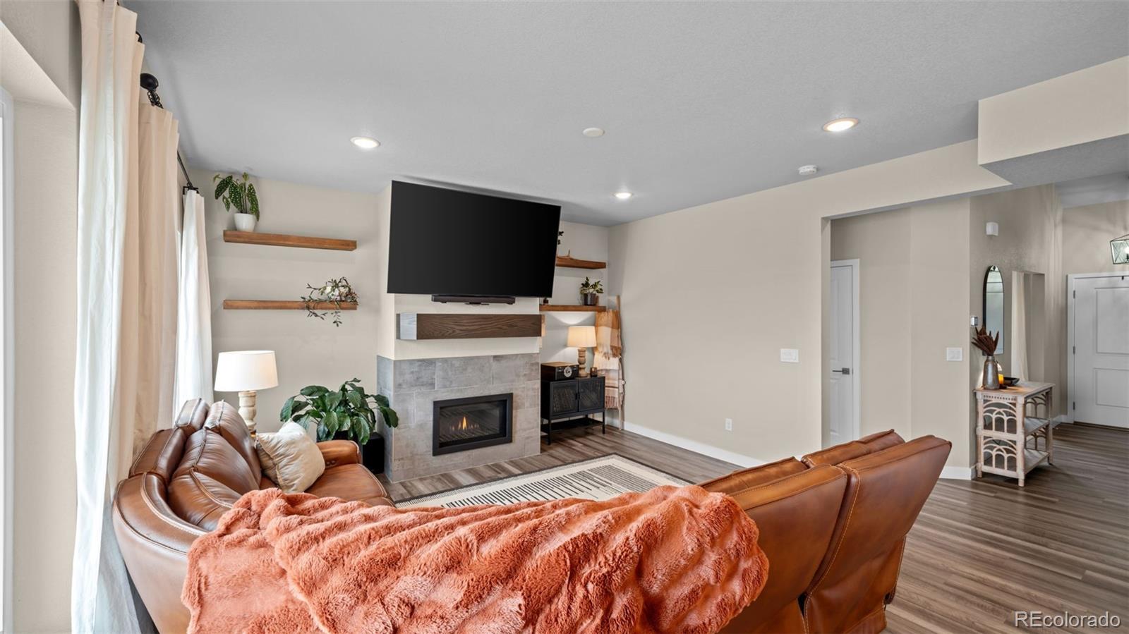 MLS Image #16 for 10727  rolling peaks drive,peyton, Colorado