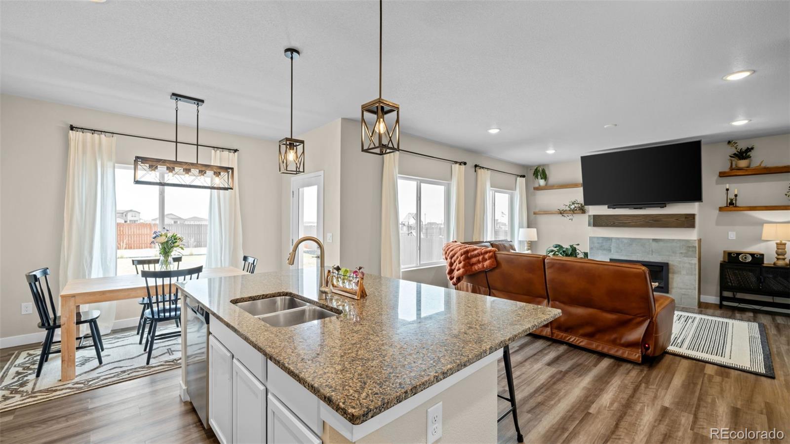 MLS Image #9 for 10727  rolling peaks drive,peyton, Colorado