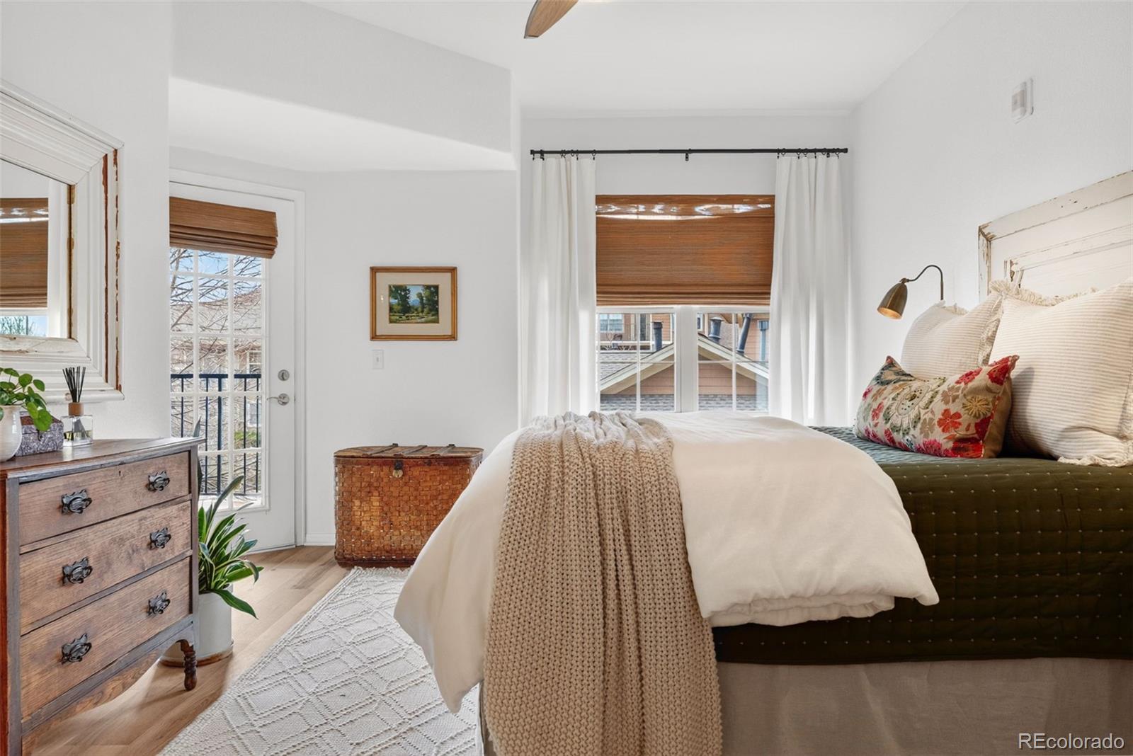 MLS Image #16 for 10733  twenty mile road 208,parker, Colorado