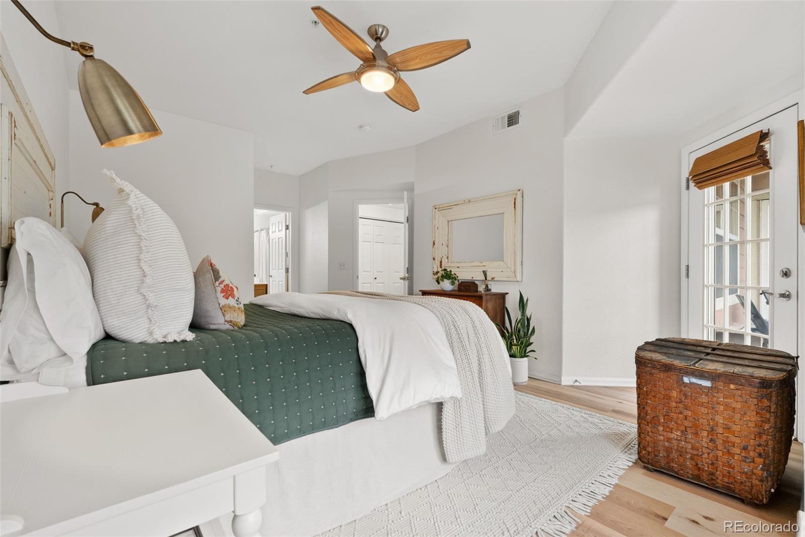 MLS Image #18 for 10733  twenty mile road 208,parker, Colorado