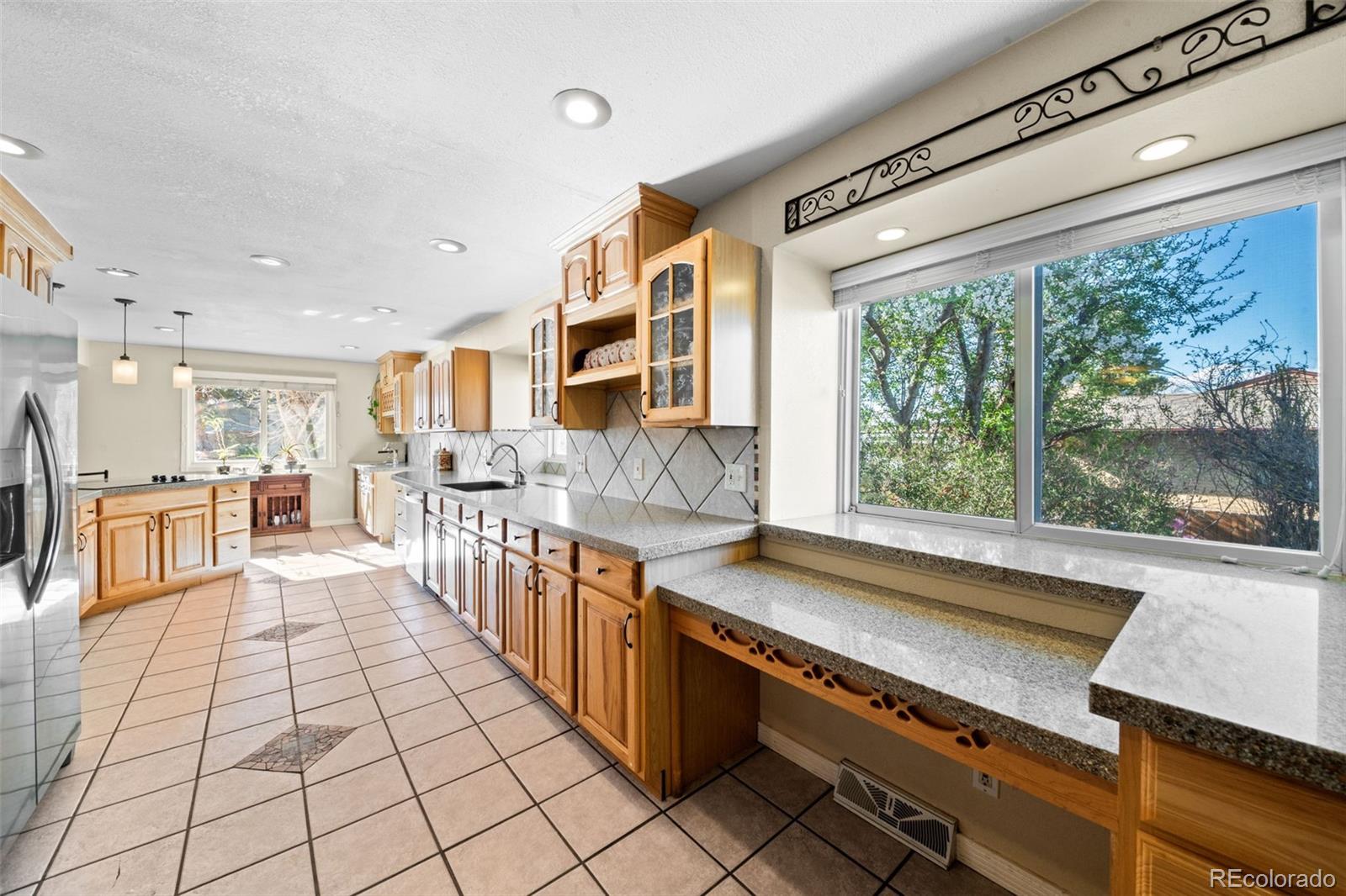 MLS Image #13 for 10665 w 78th avenue,arvada, Colorado