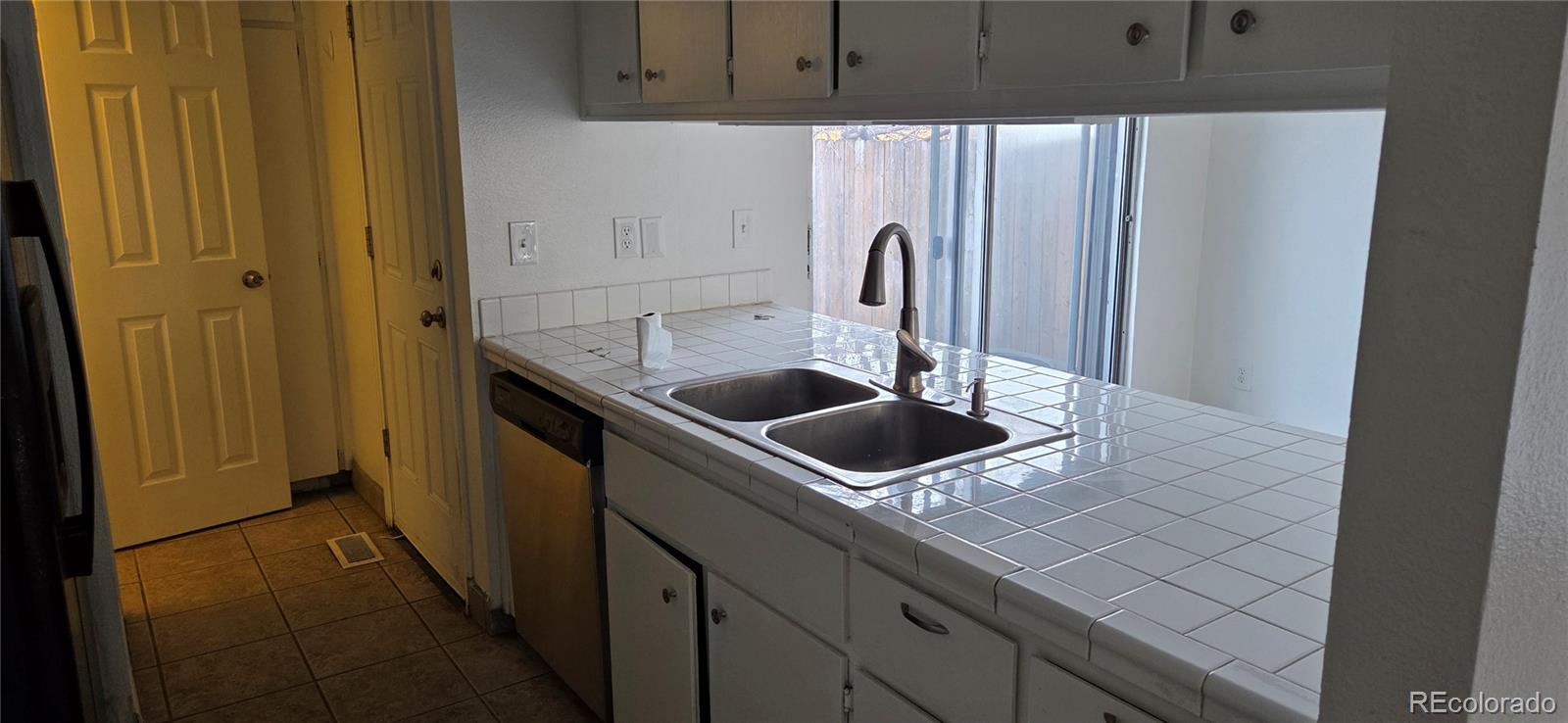 MLS Image #1 for 3807 s fraser street ,aurora, Colorado