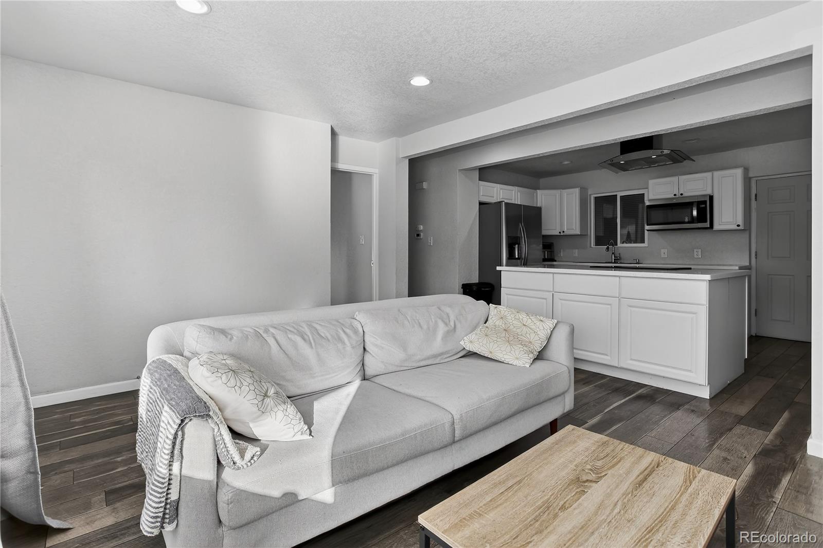 MLS Image #5 for 8068  grace court,denver, Colorado