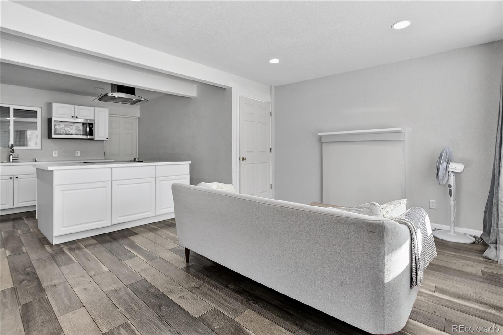 MLS Image #6 for 8068  grace court,denver, Colorado