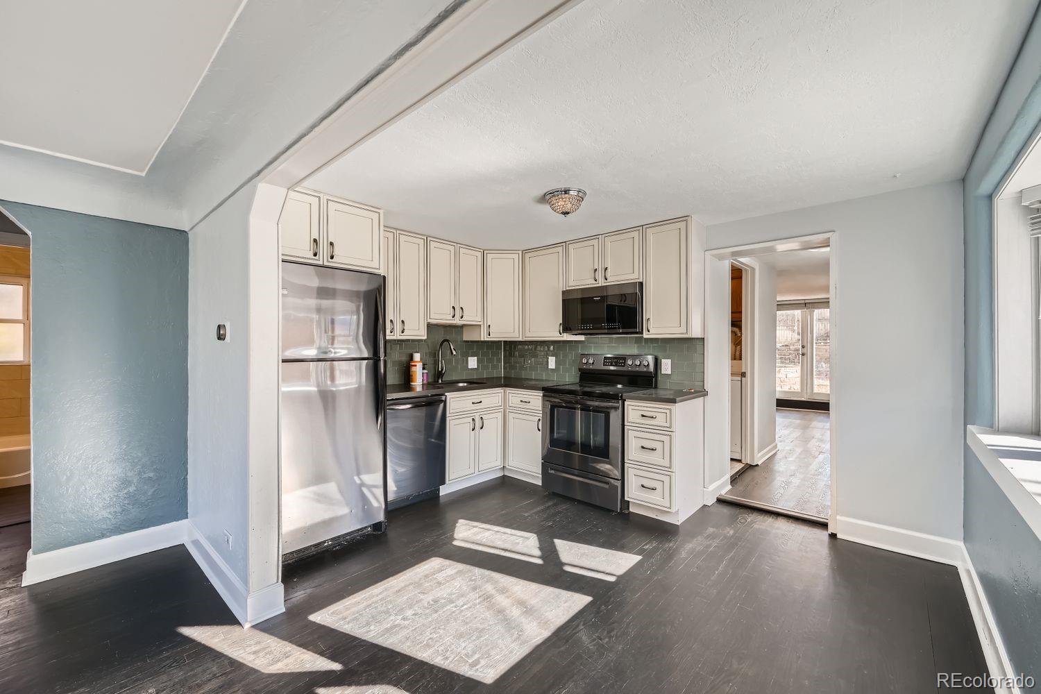 MLS Image #4 for 3348 s corona street,englewood, Colorado