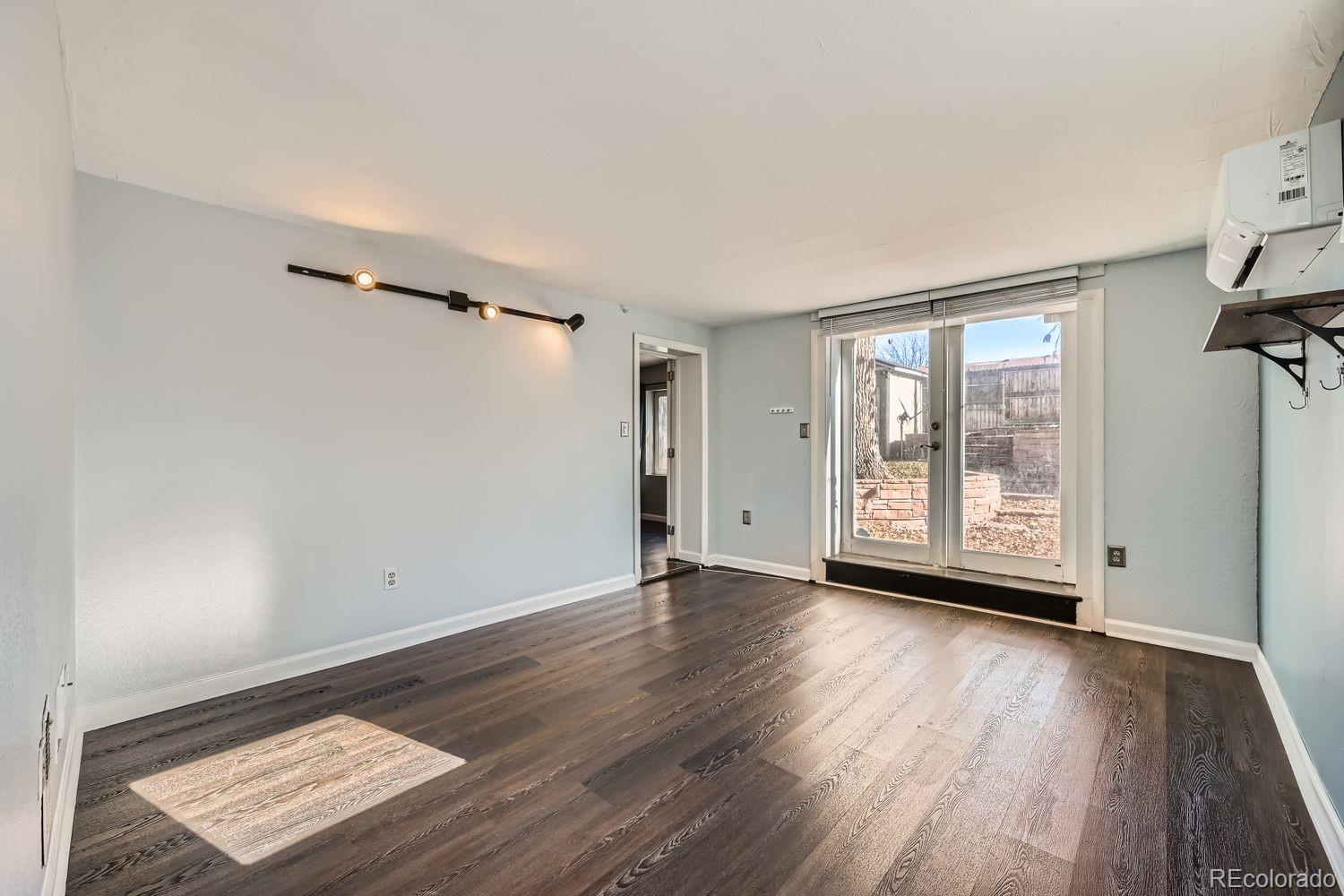 MLS Image #7 for 3348 s corona street,englewood, Colorado