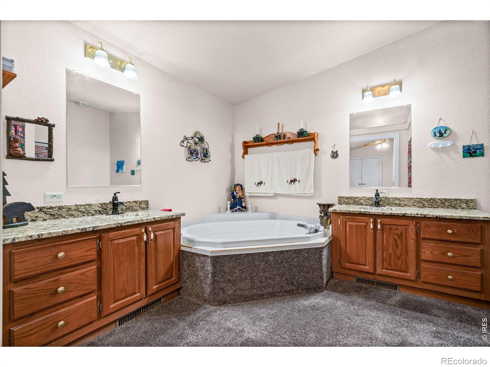 MLS Image #18 for 21132  county road 47 ,la salle, Colorado