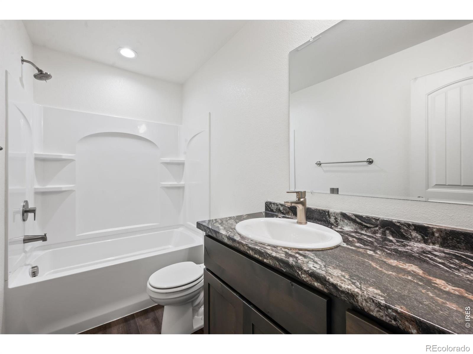MLS Image #11 for 4355  24th st rd,greeley, Colorado