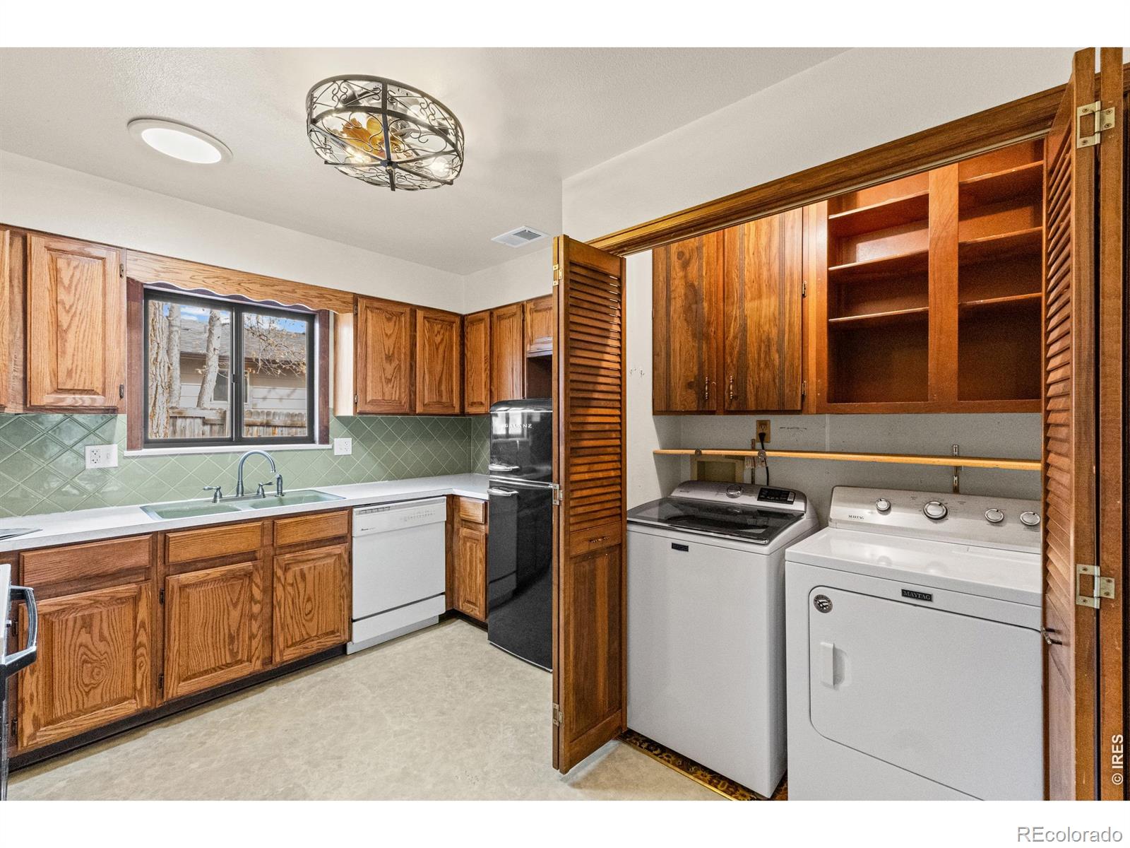 MLS Image #13 for 717  oak street,windsor, Colorado