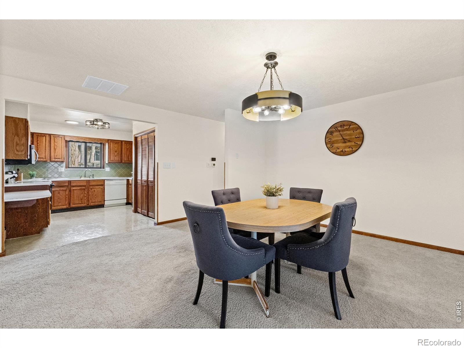 MLS Image #16 for 717  oak street,windsor, Colorado