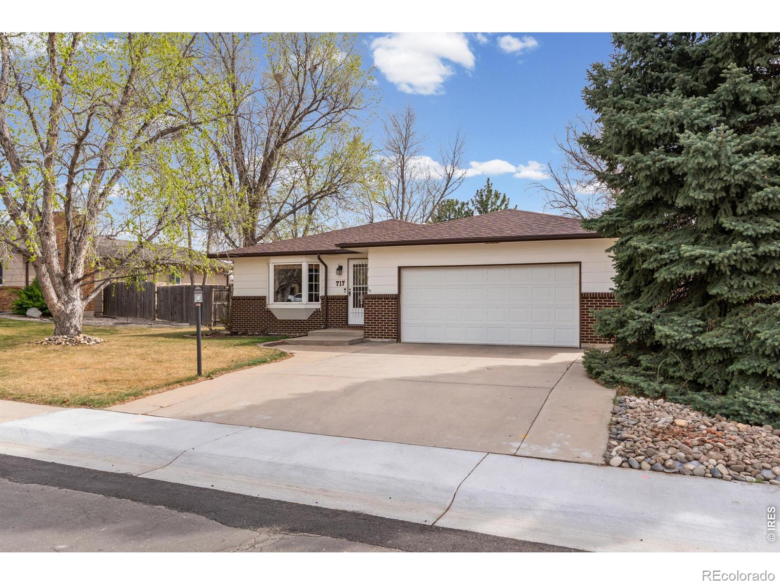 MLS Image #2 for 717  oak street,windsor, Colorado