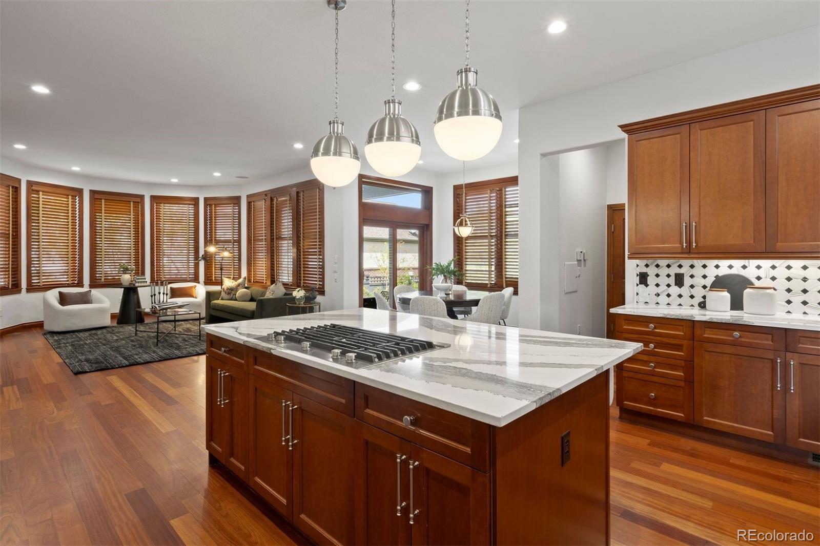 MLS Image #11 for 2471  alton street,denver, Colorado