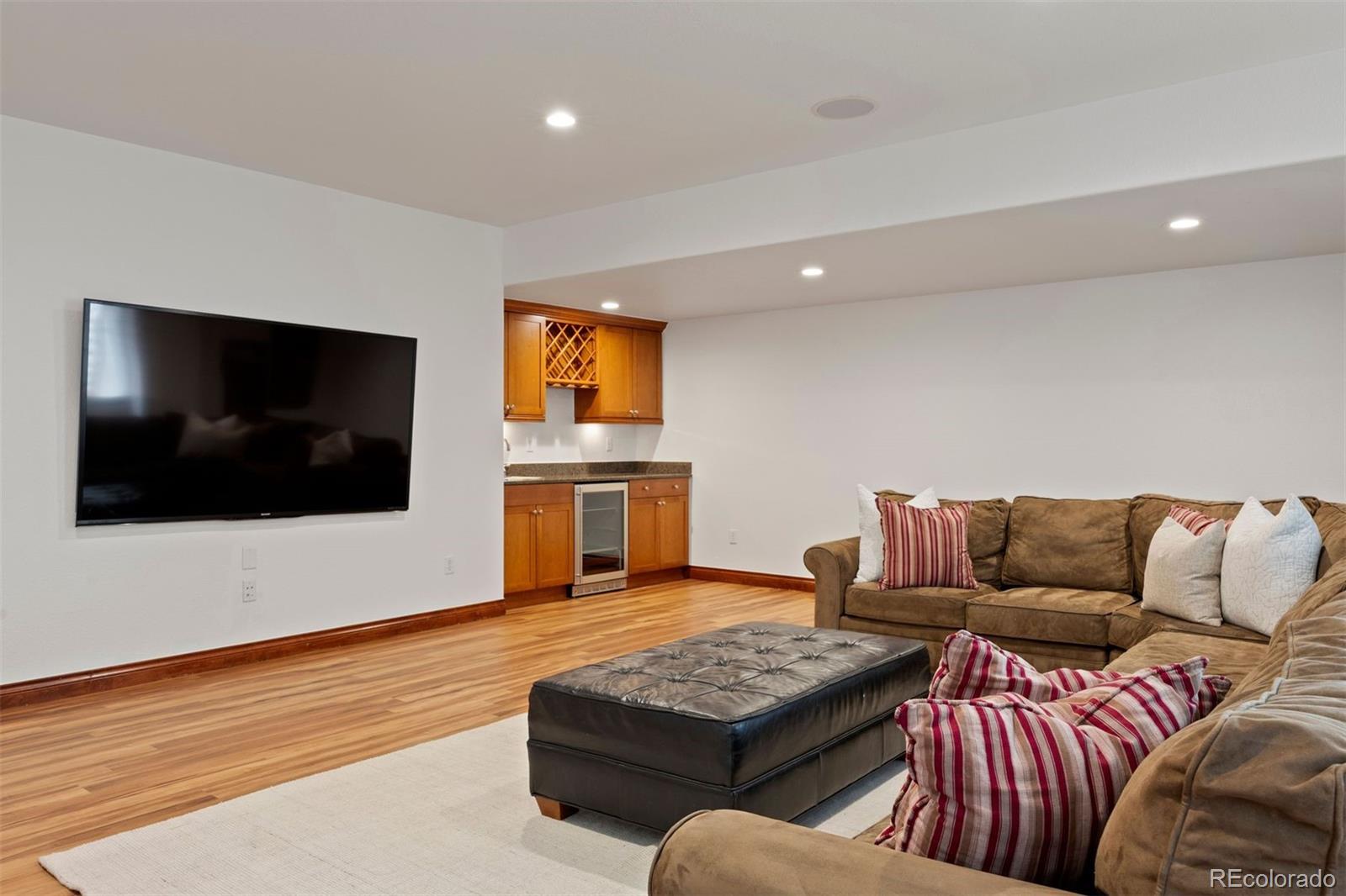 MLS Image #17 for 2471  alton street,denver, Colorado