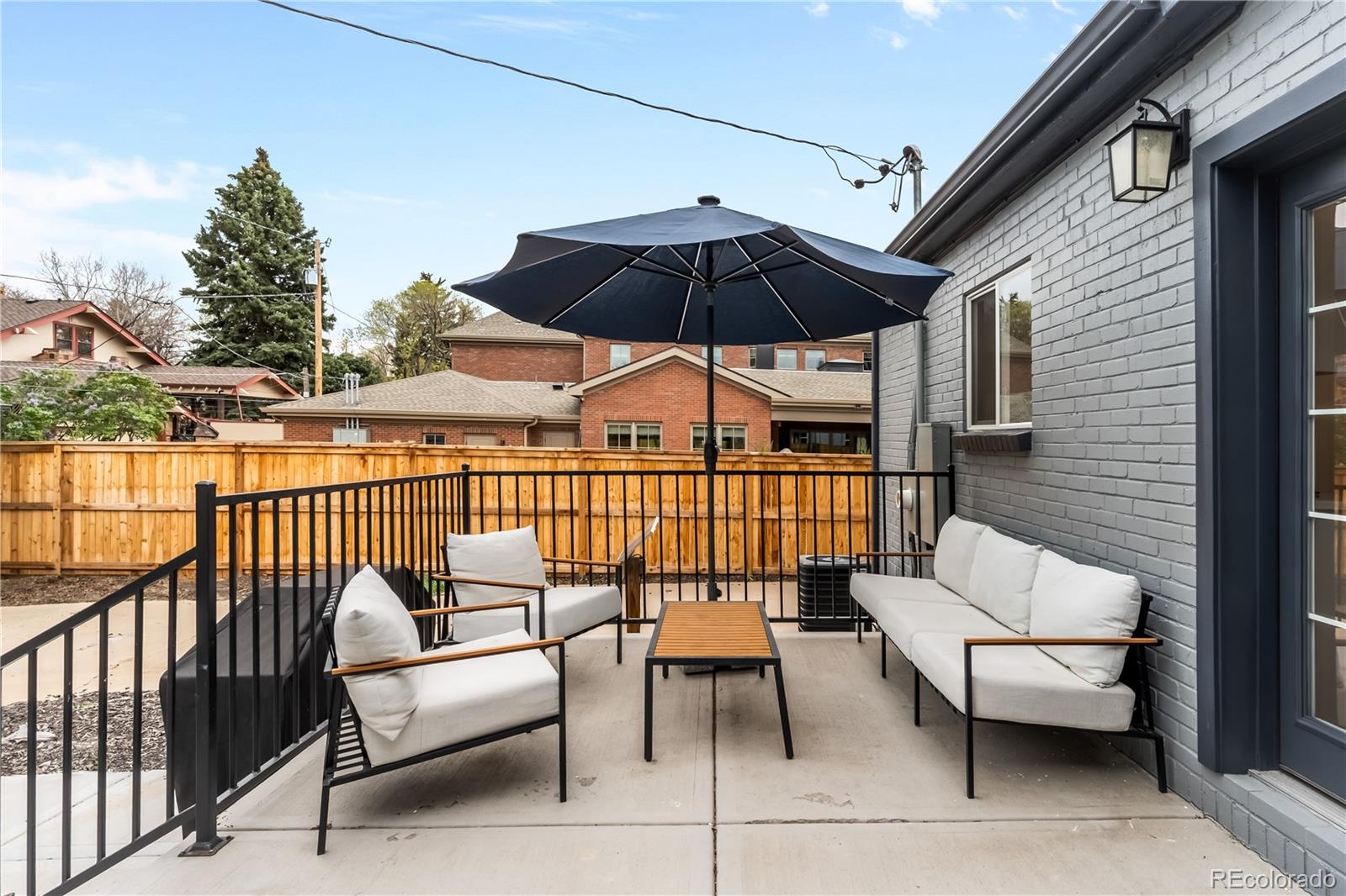 MLS Image #12 for 2028  elm street,denver, Colorado