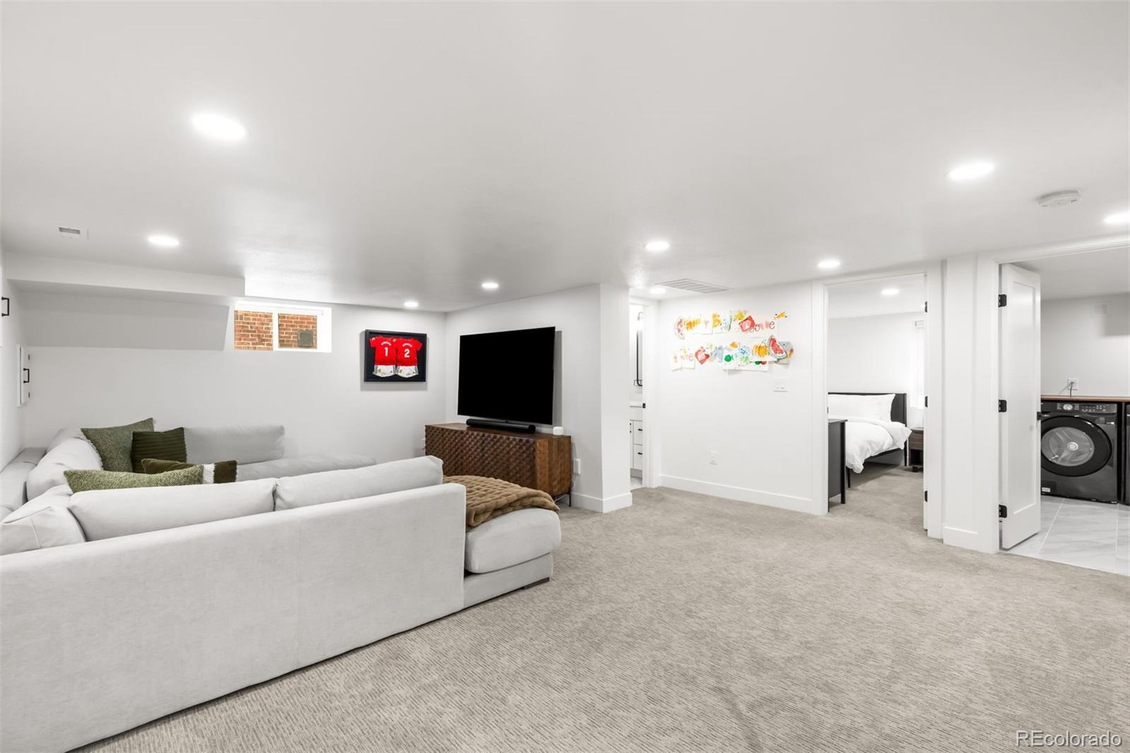 MLS Image #21 for 2028  elm street,denver, Colorado