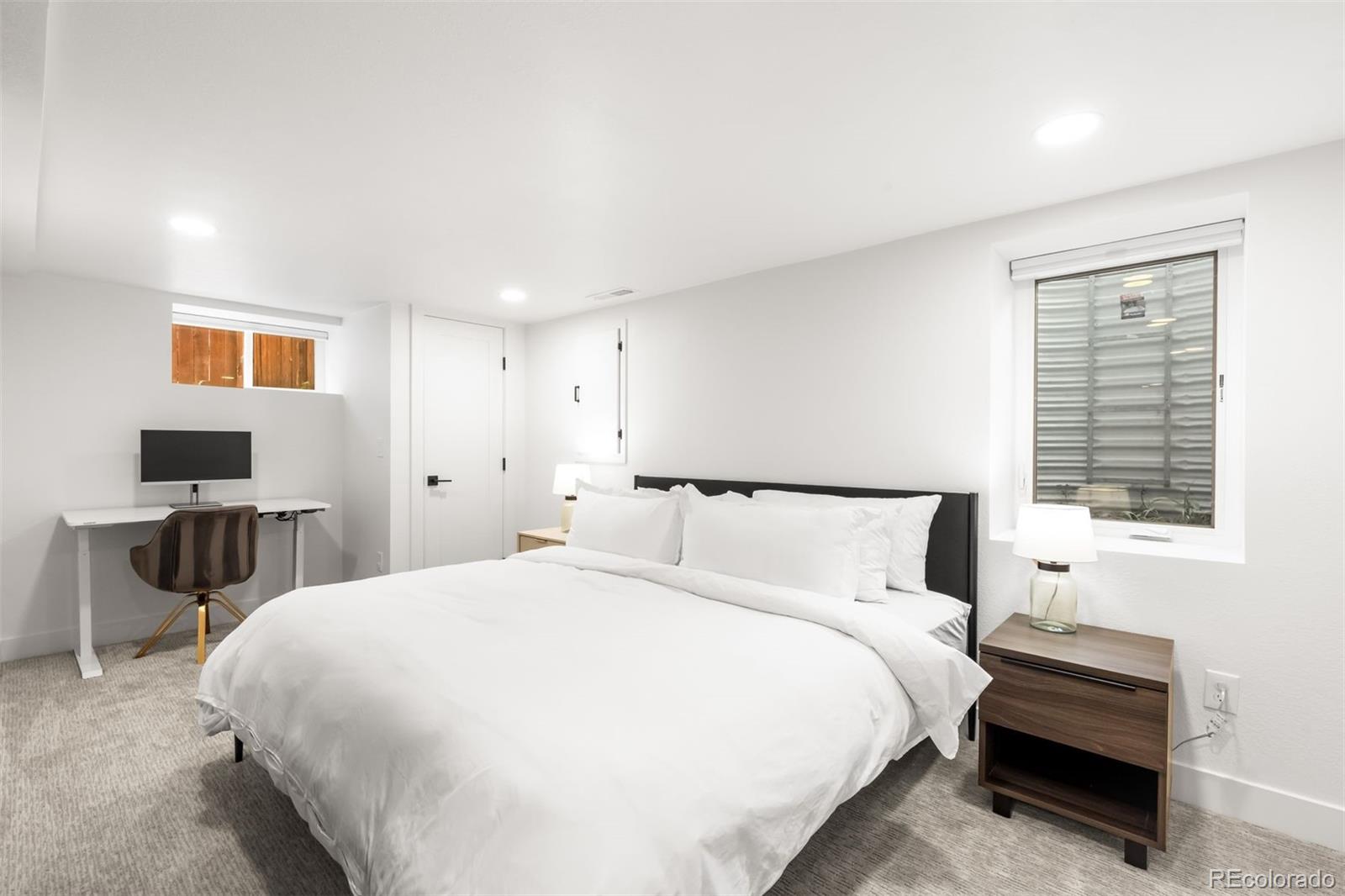 MLS Image #23 for 2028  elm street,denver, Colorado