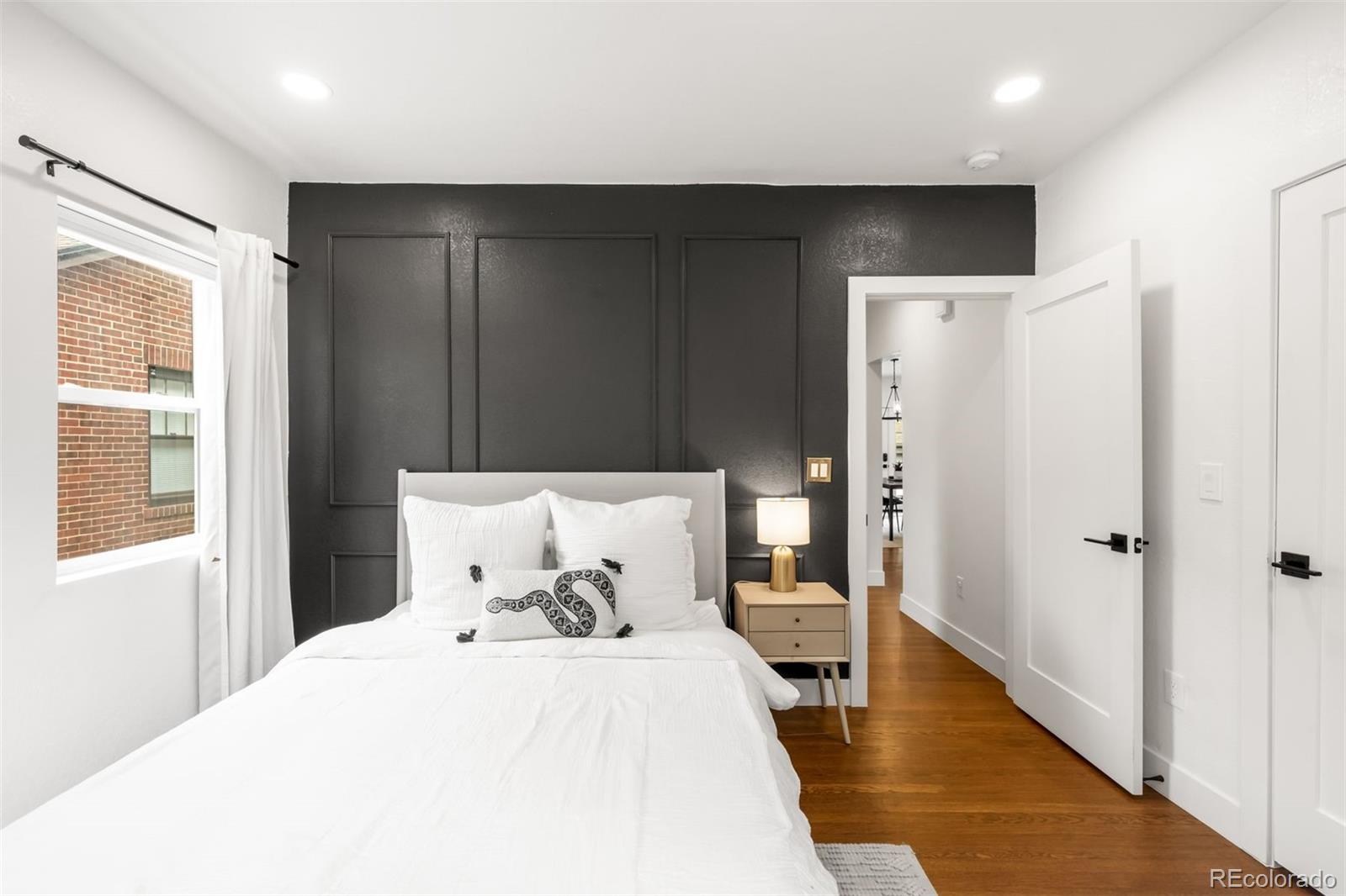 MLS Image #3 for 2028  elm street,denver, Colorado