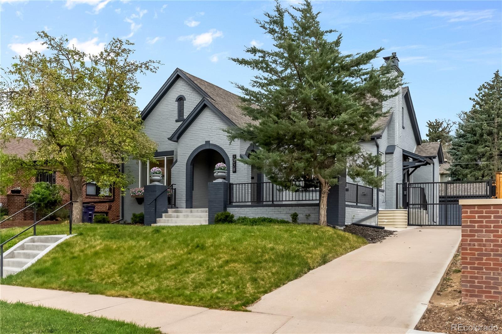MLS Image #7 for 2028  elm street,denver, Colorado