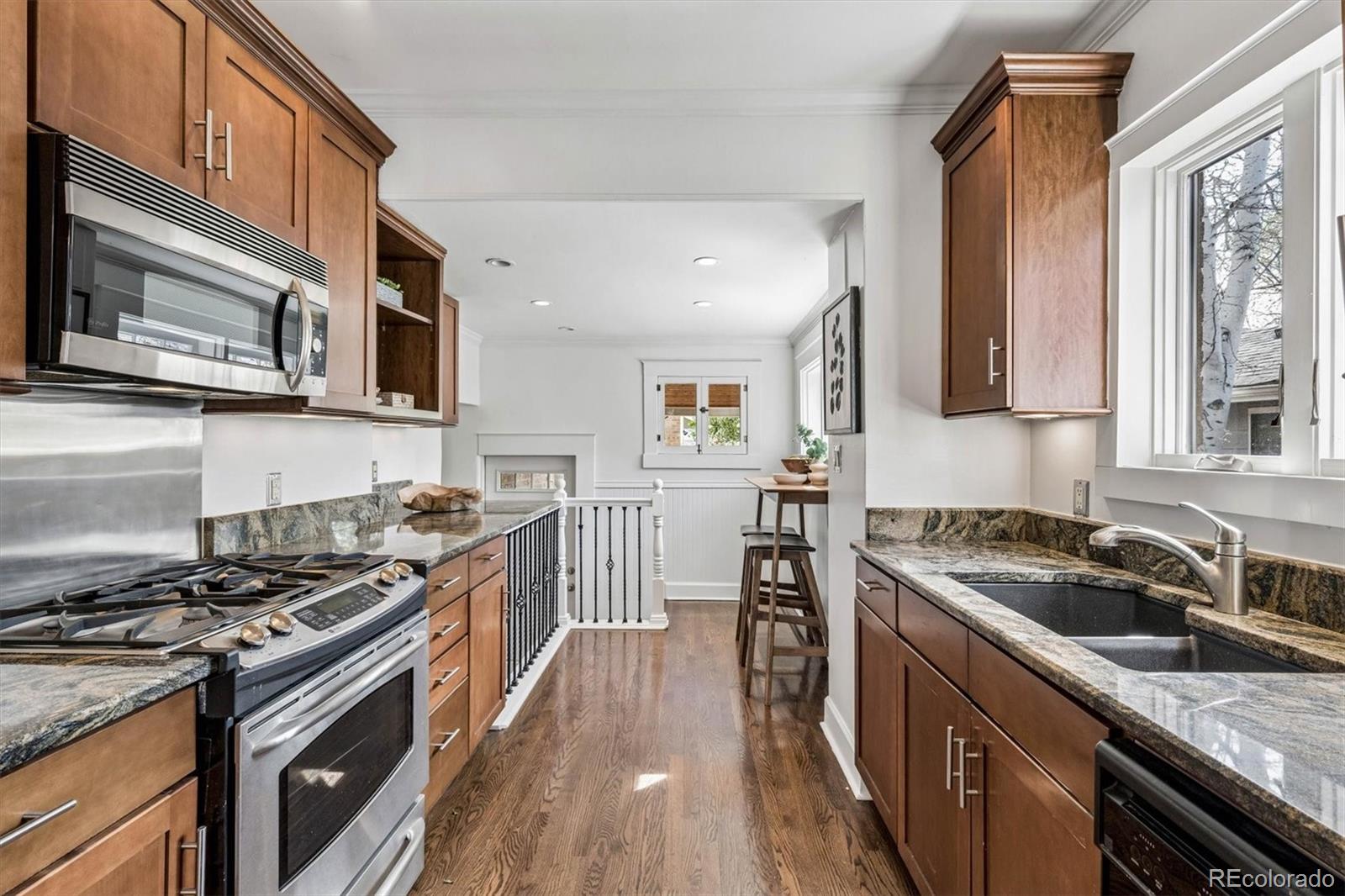 MLS Image #10 for 334 s humboldt street,denver, Colorado