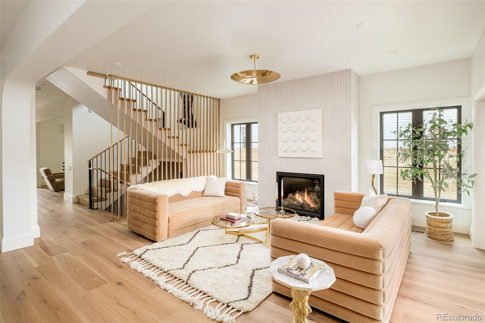 MLS Image #18 for 515  clermont street,denver, Colorado
