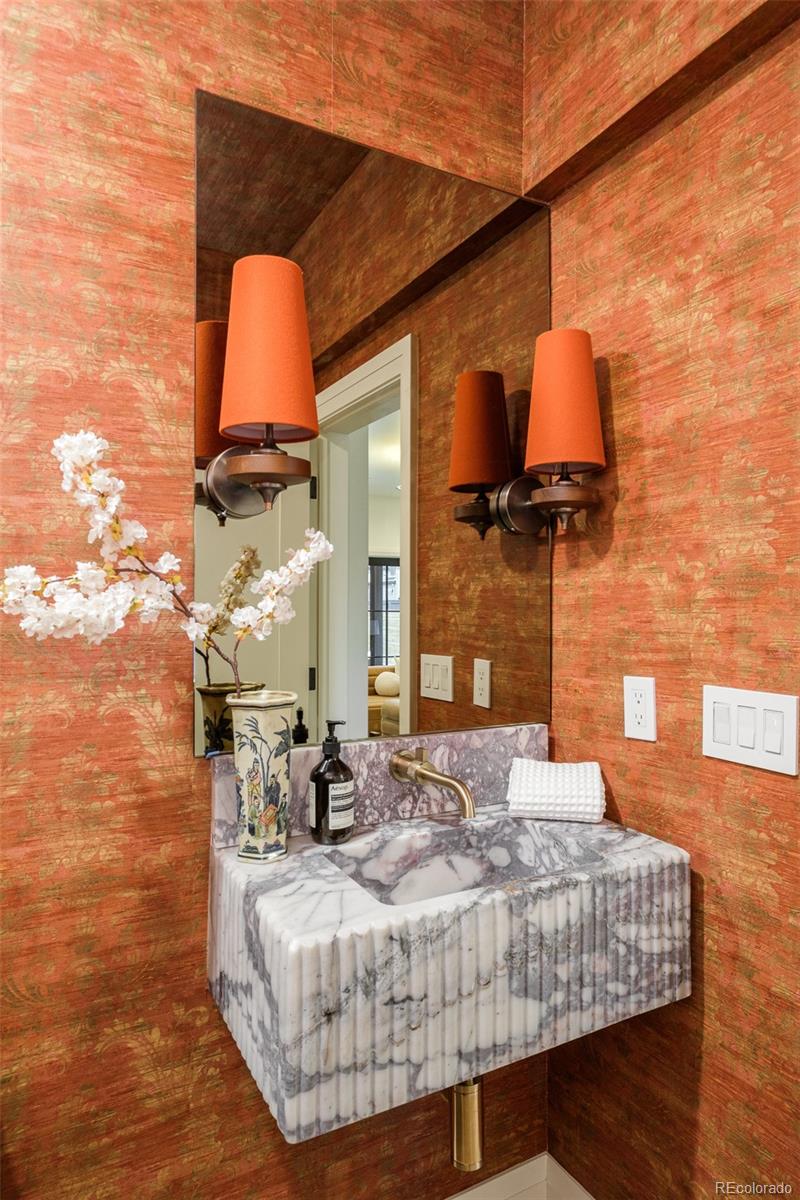 MLS Image #19 for 515  clermont street,denver, Colorado