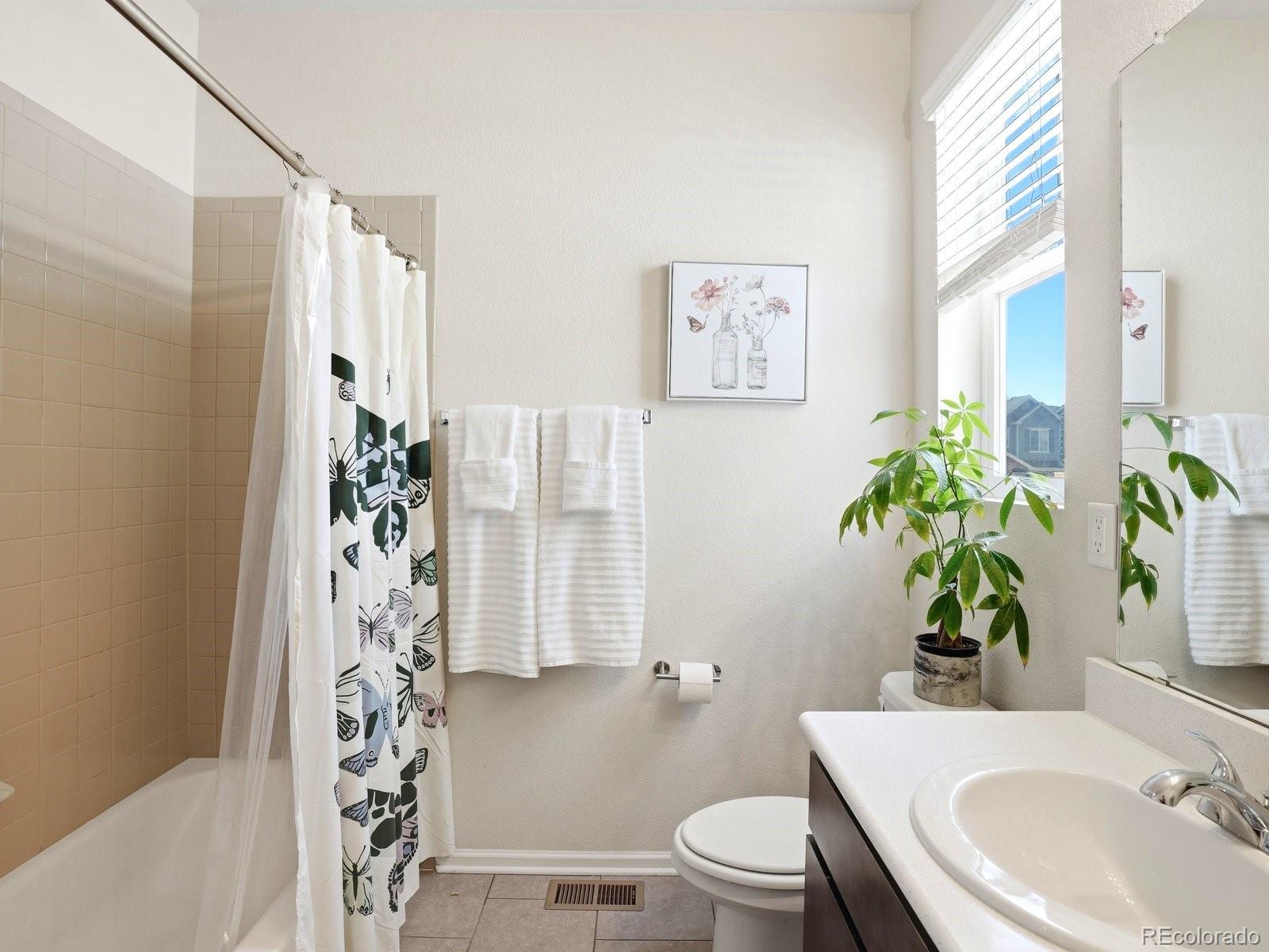 MLS Image #11 for 7410 s old hammer way,aurora, Colorado