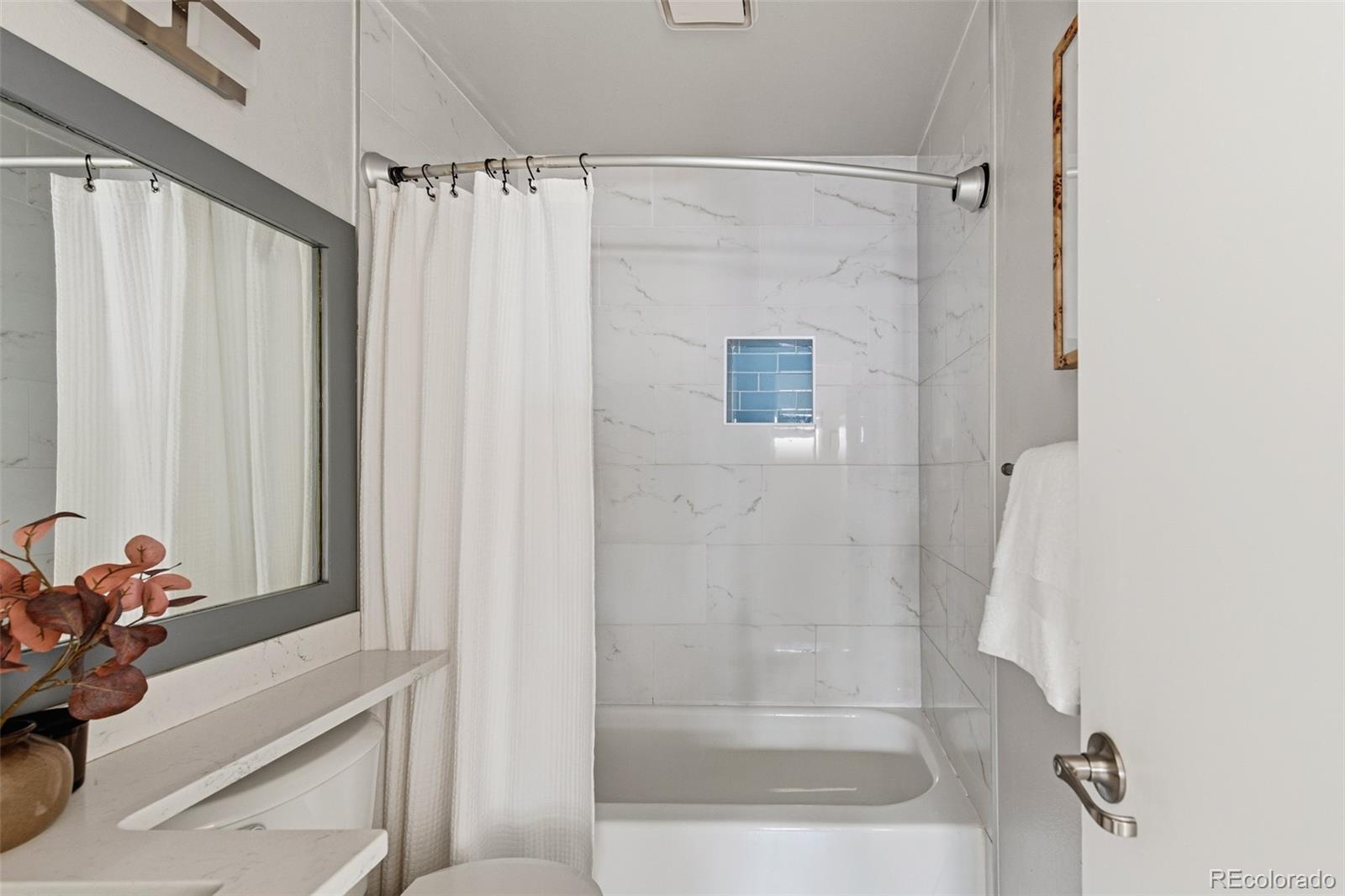 MLS Image #23 for 8350 w 87th drive d,arvada, Colorado