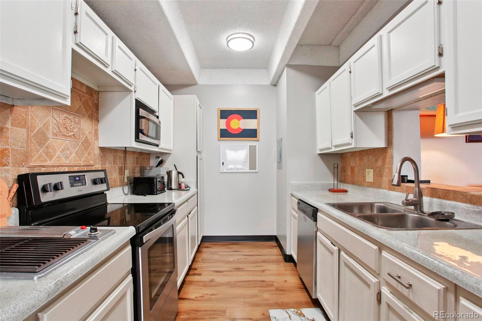 MLS Image #11 for 7865 e mississippi avenue 803,denver, Colorado