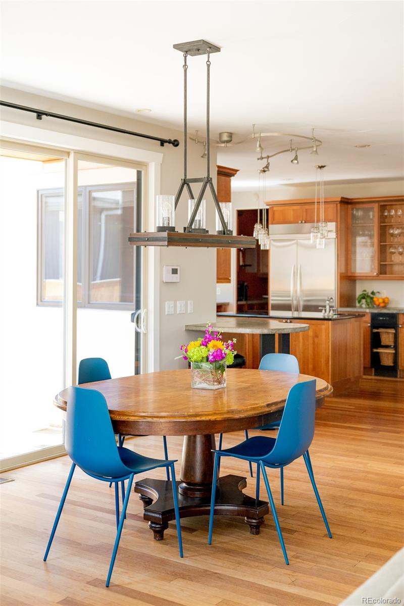 MLS Image #11 for 2648 s adams street,denver, Colorado