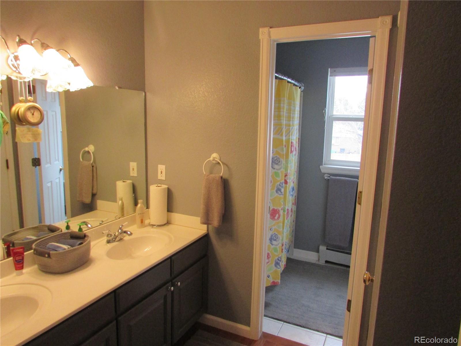 MLS Image #11 for 2527 s oswego street,aurora, Colorado