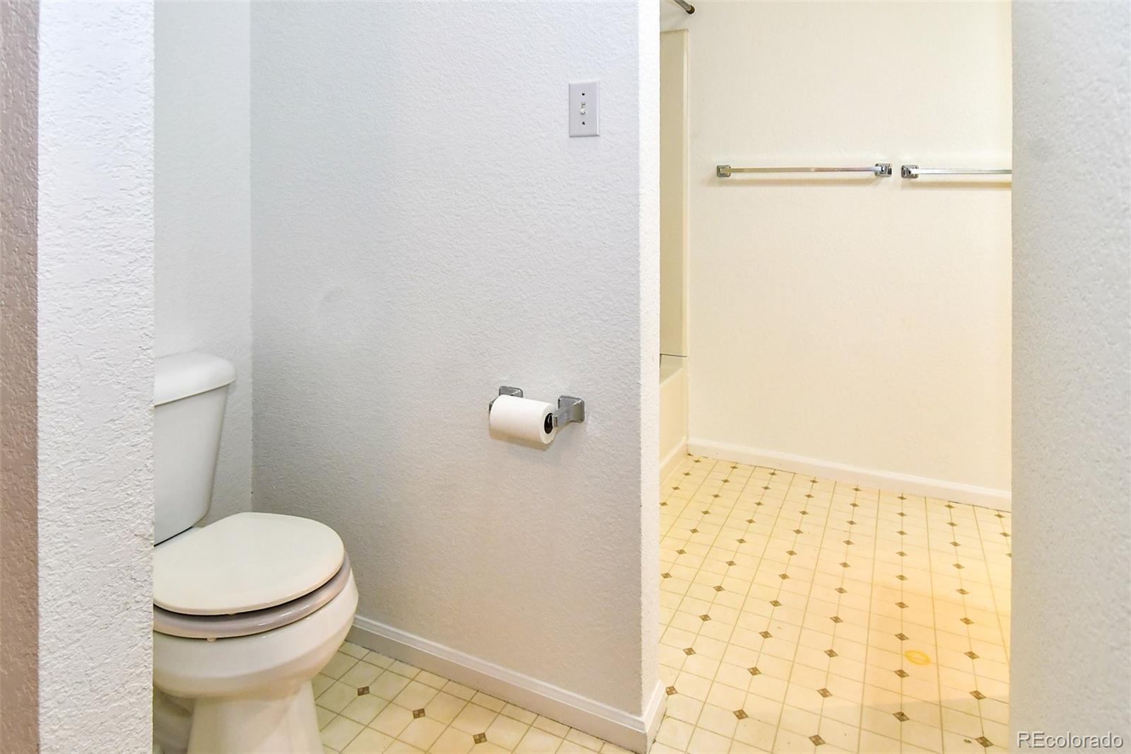 MLS Image #22 for 8488  everett way e,arvada, Colorado