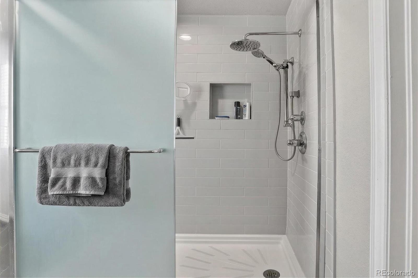 MLS Image #16 for 8300 e fairmount drive,denver, Colorado