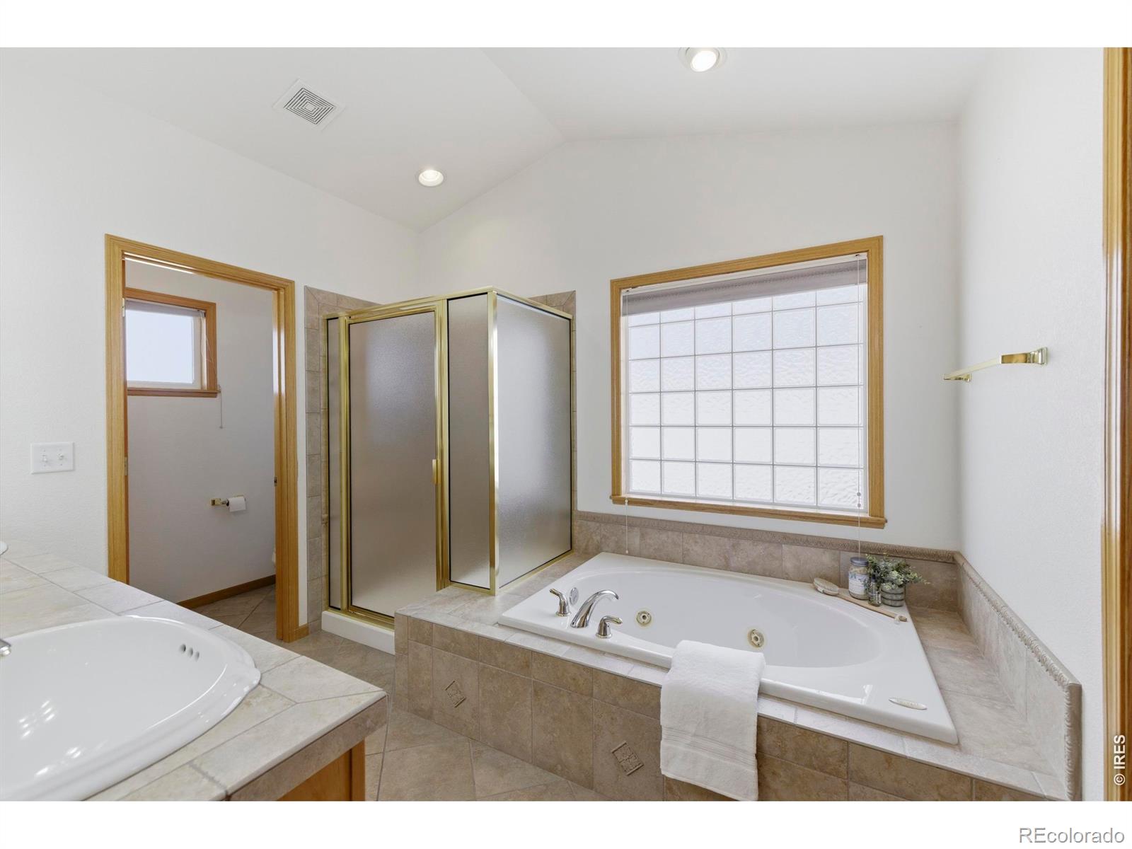 MLS Image #25 for 3075  challenger point drive,loveland, Colorado