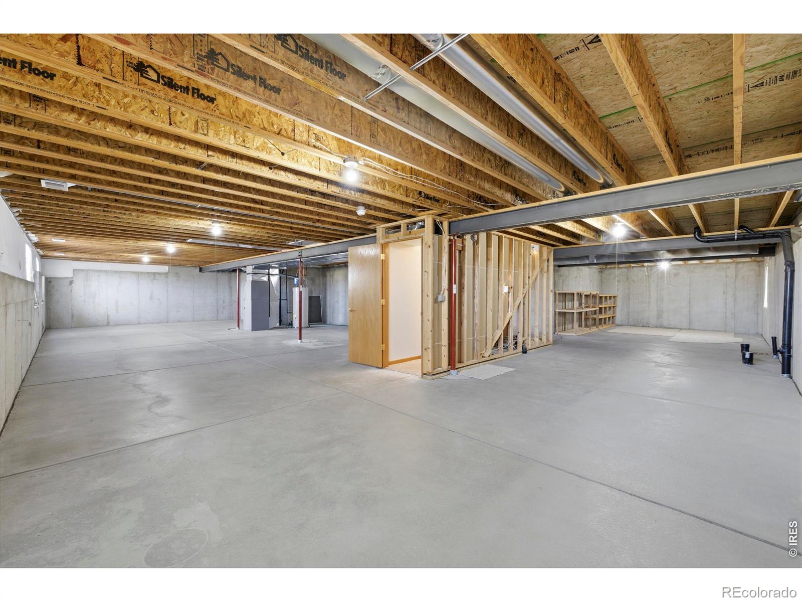 MLS Image #30 for 3075  challenger point drive,loveland, Colorado
