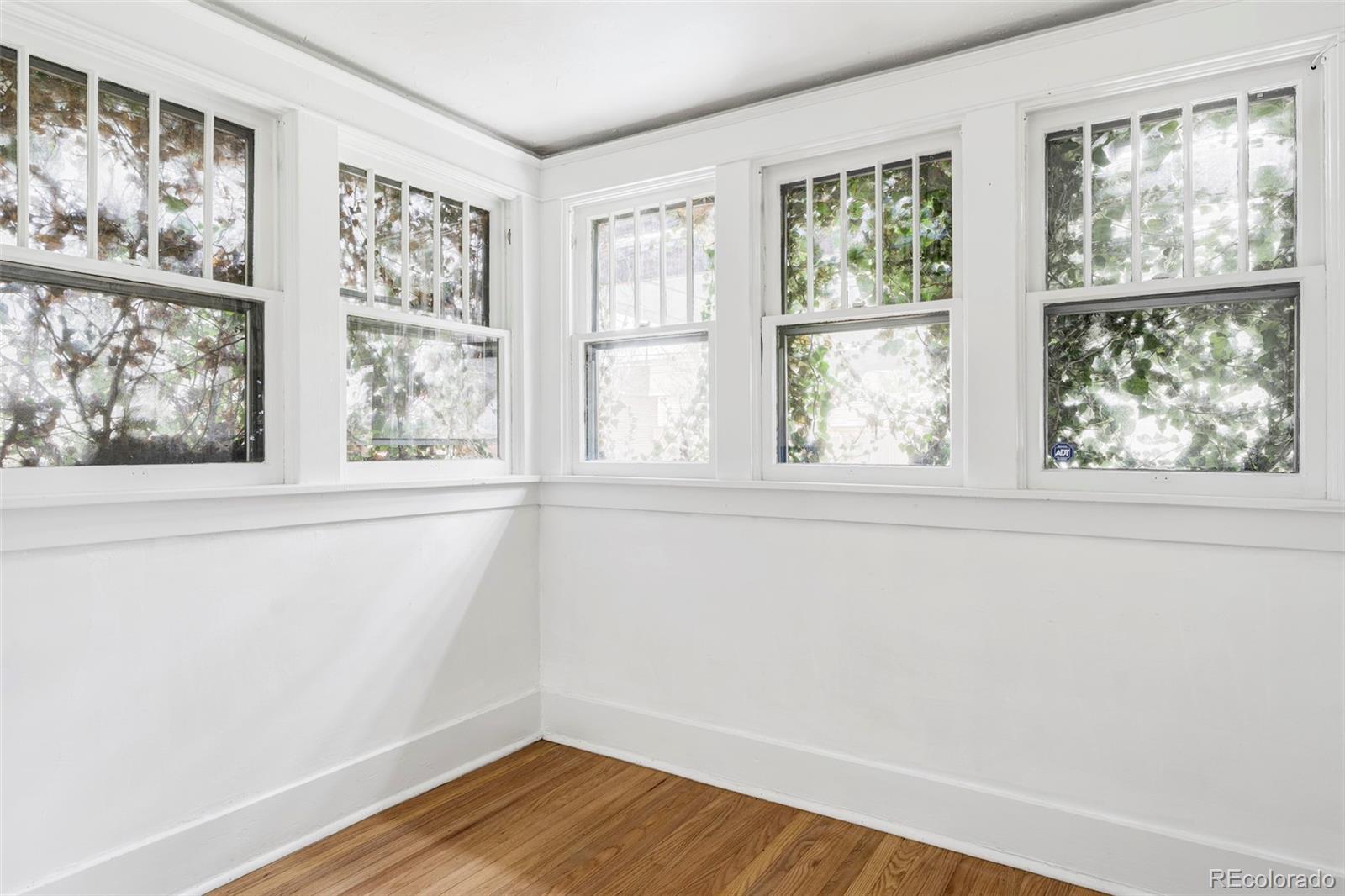 MLS Image #14 for 3311 w clyde place,denver, Colorado